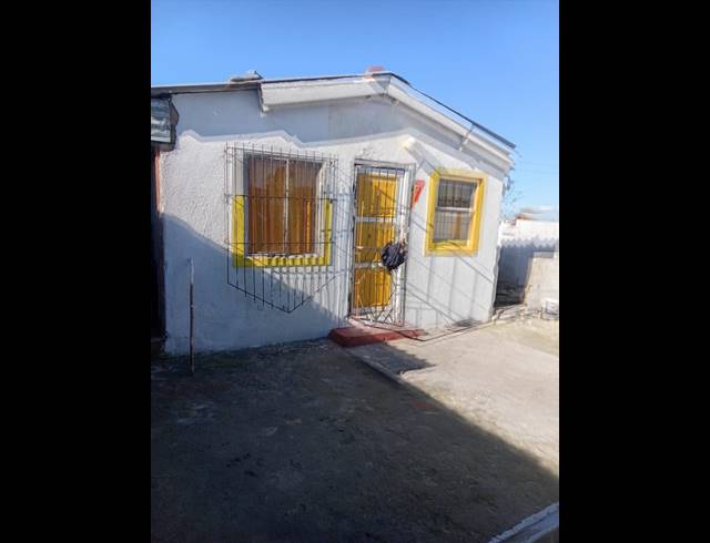 2 BEDROOM HOUSE FOR SALE IN KLEINVLEI